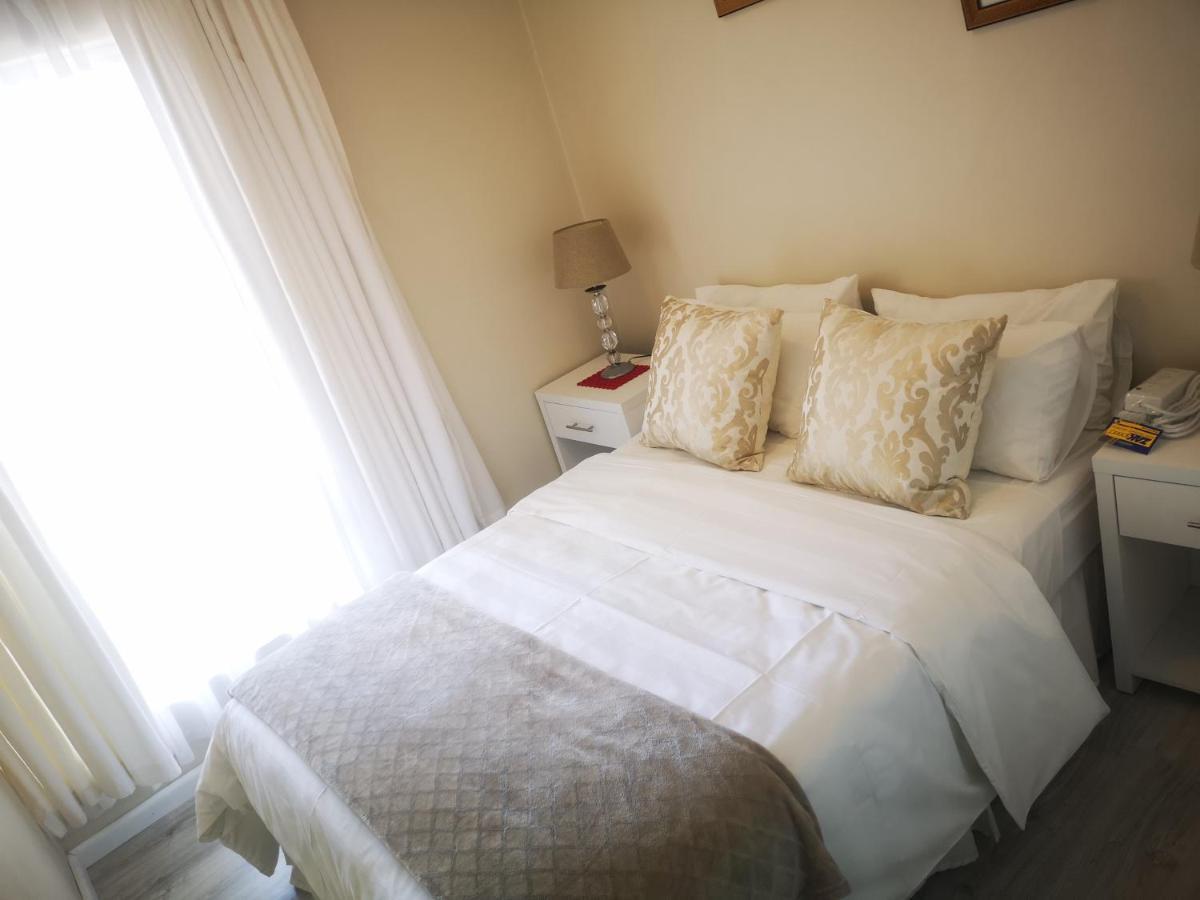 Cape Town Family Beachfront Apartment Leisure Bay מראה חיצוני תמונה