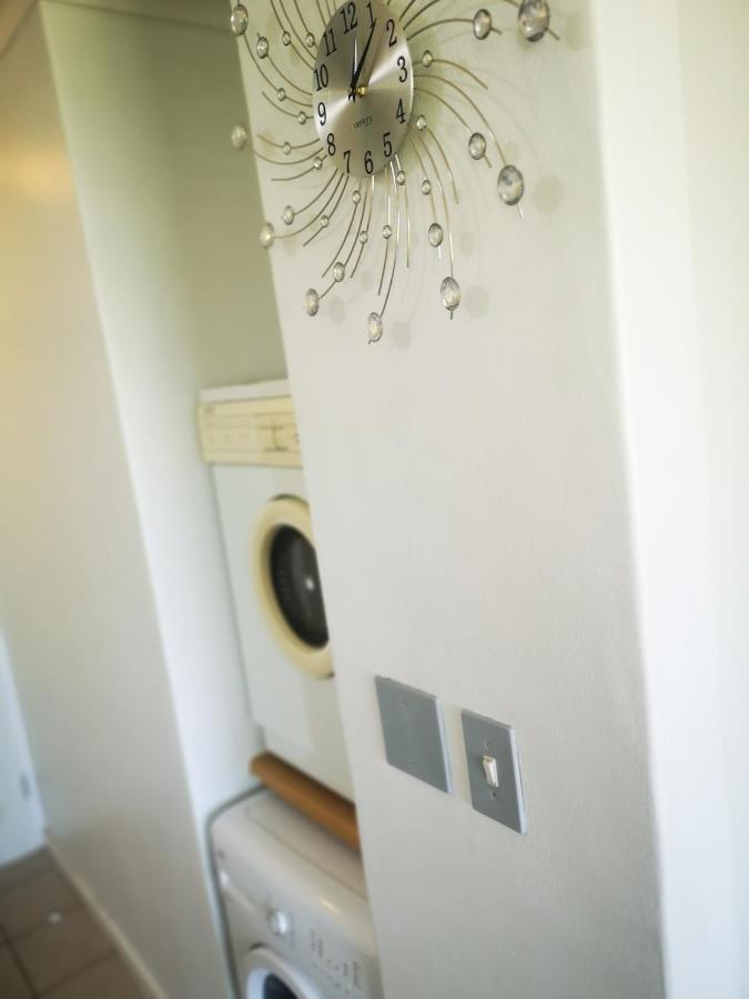 Cape Town Family Beachfront Apartment Leisure Bay מראה חיצוני תמונה