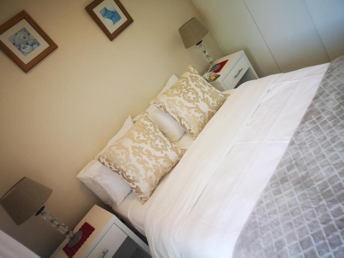Cape Town Family Beachfront Apartment Leisure Bay מראה חיצוני תמונה