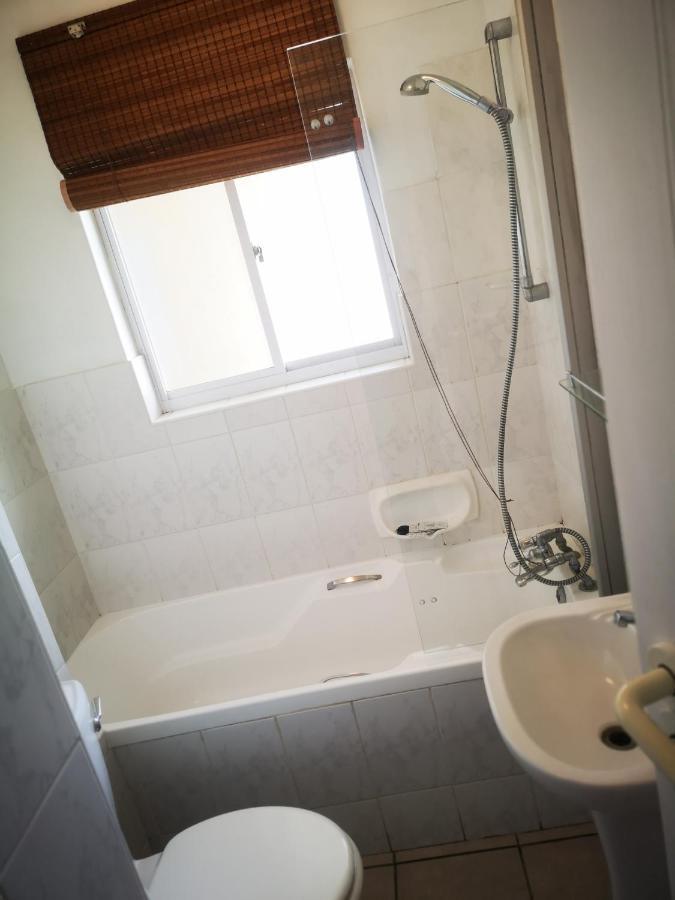 Cape Town Family Beachfront Apartment Leisure Bay מראה חיצוני תמונה