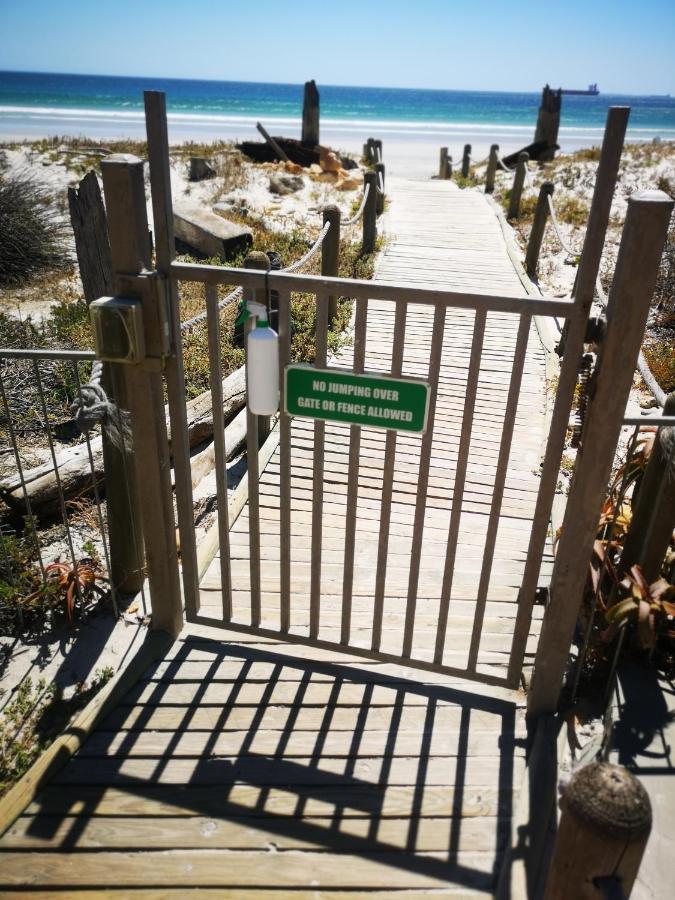 Cape Town Family Beachfront Apartment Leisure Bay מראה חיצוני תמונה