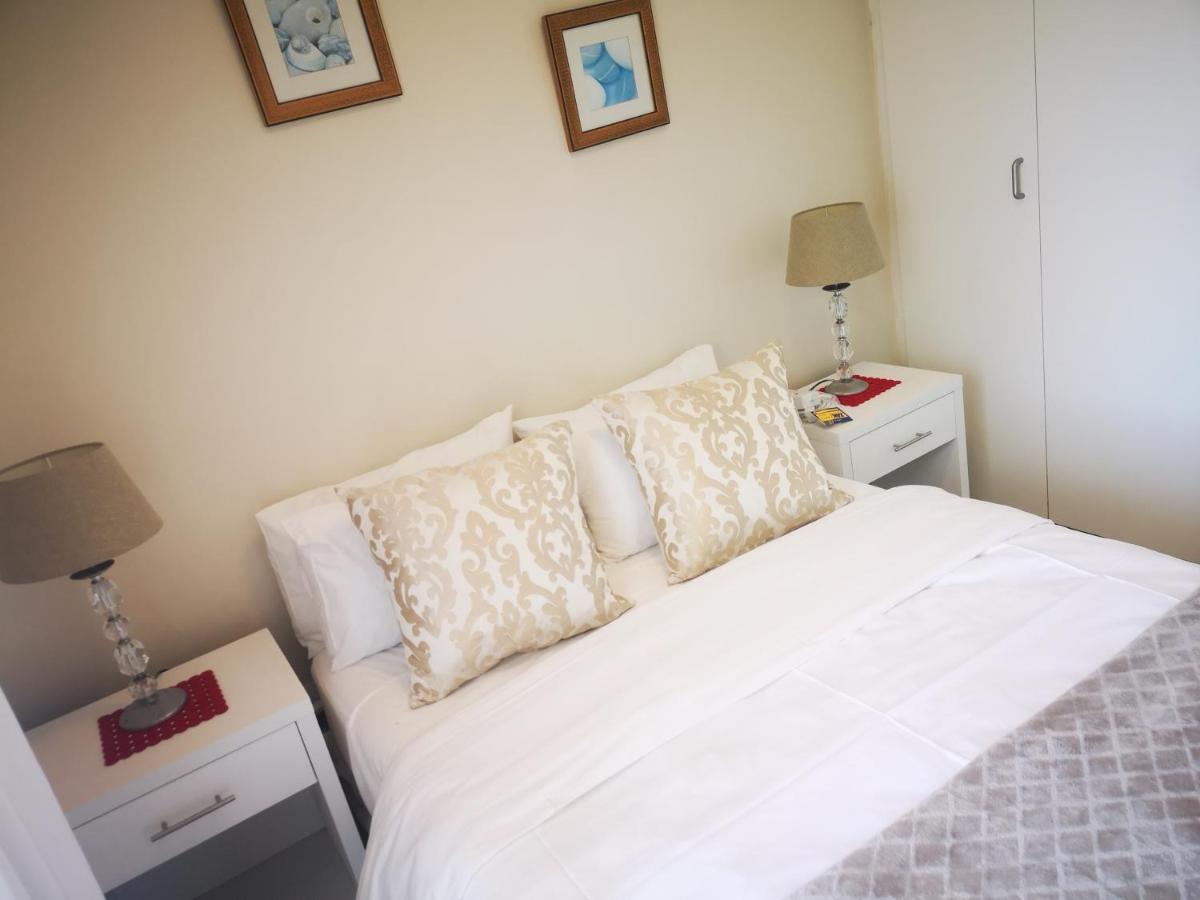 Cape Town Family Beachfront Apartment Leisure Bay מראה חיצוני תמונה